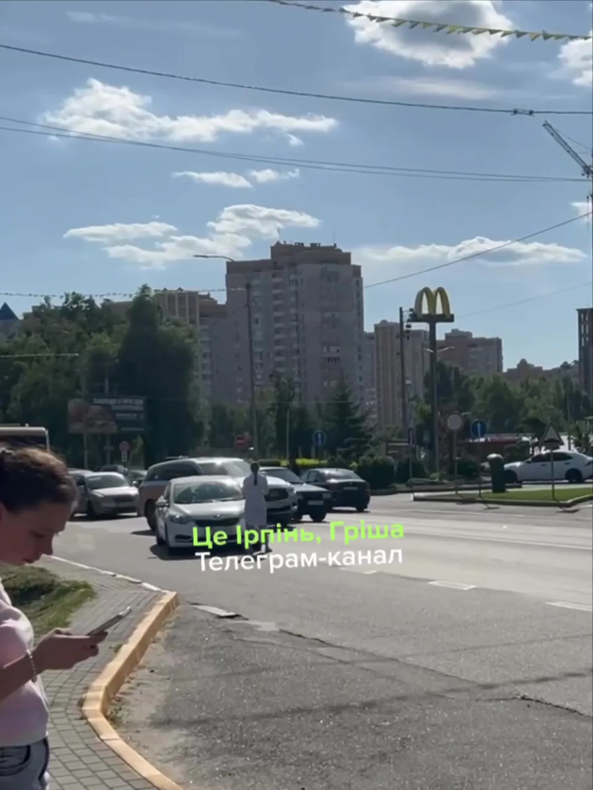 Місце дорожно-транспортної пригоди на Варшавській трасі біля Бучі