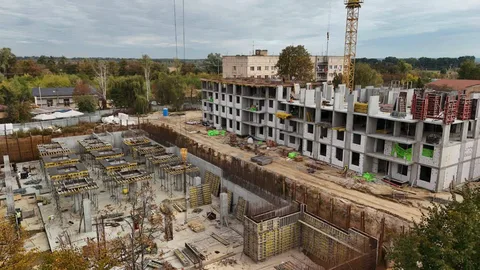 Будівництво багатоповерхового житлового комплексу в Гостомелі